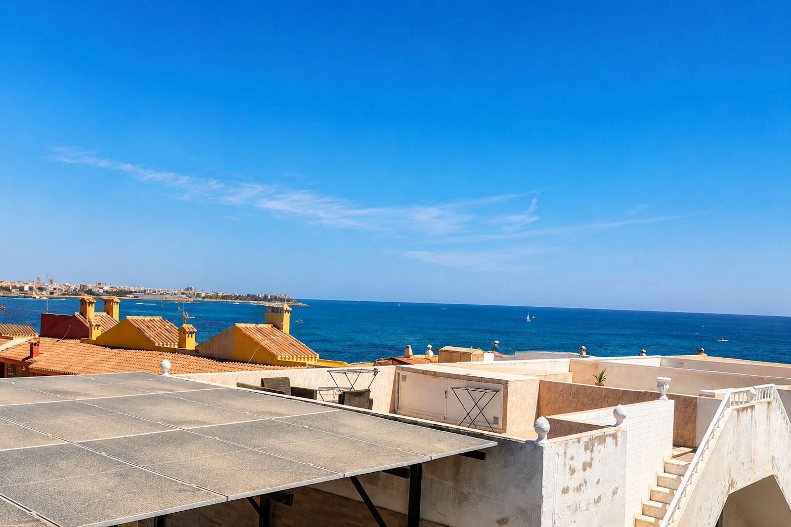 2-Bedroom Penthouse in Centro, Torrevieja - Image 1