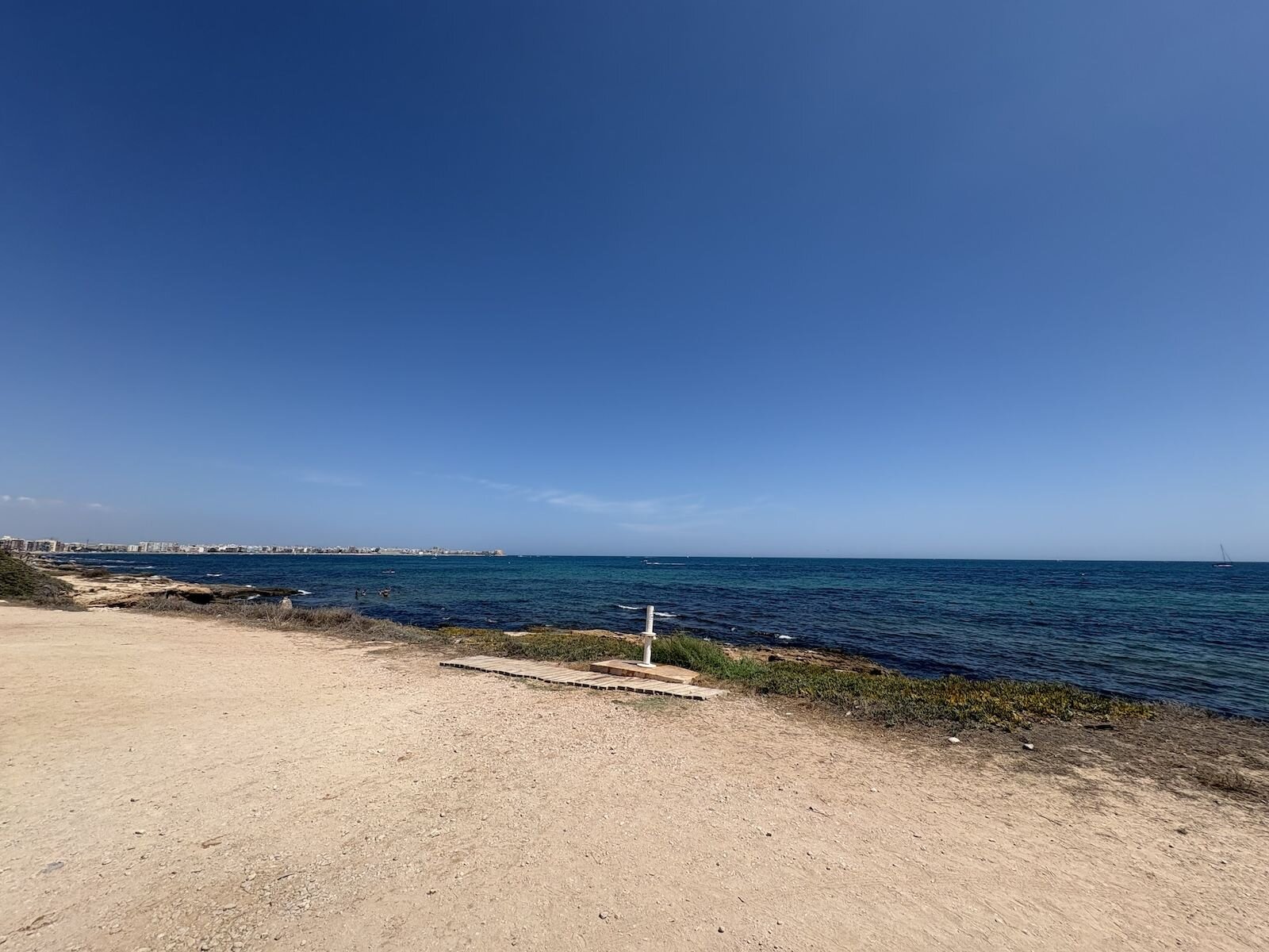 2-Bedroom Penthouse in Centro, Torrevieja - Image 14