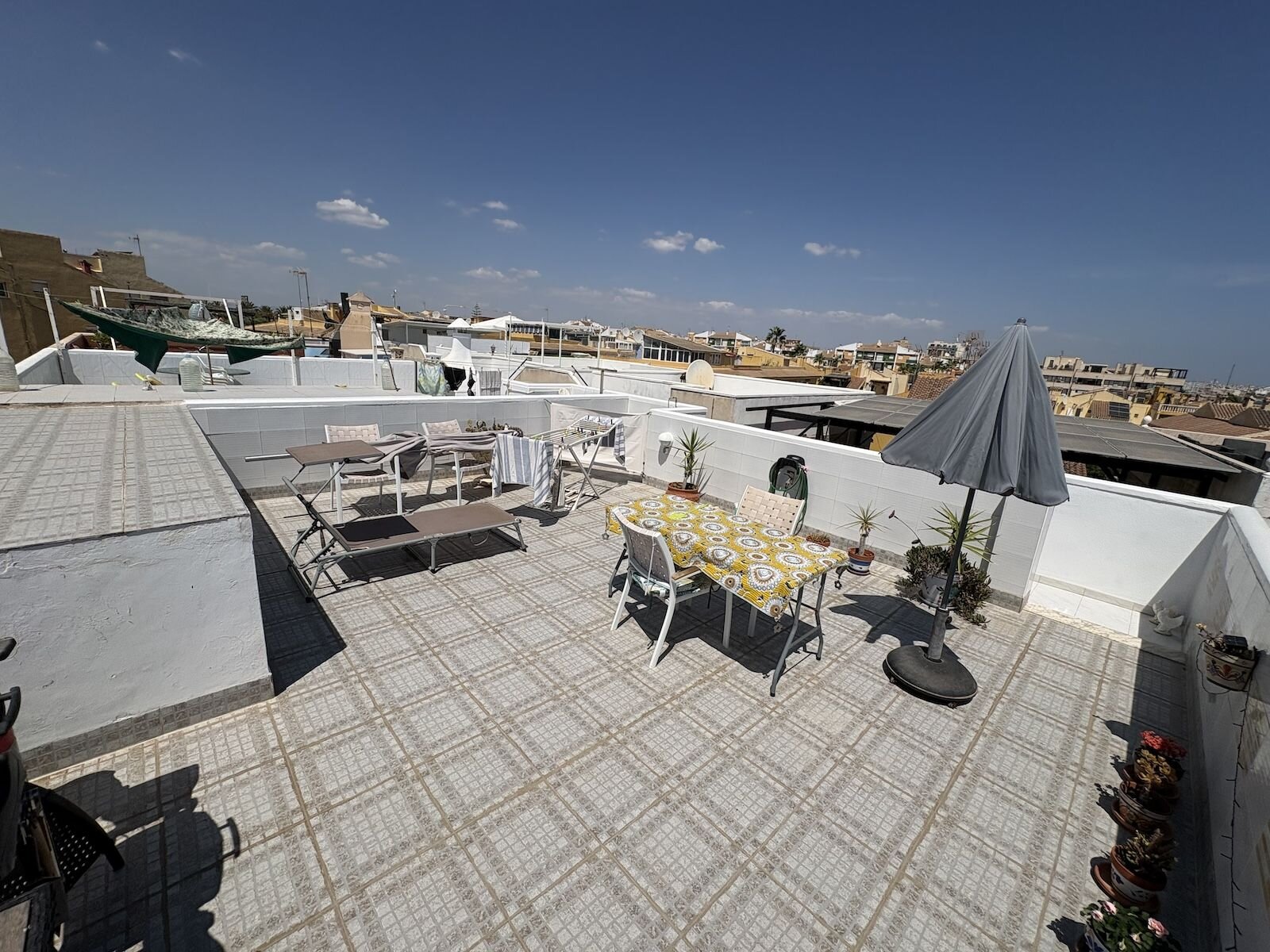 2-Bedroom Penthouse in Centro, Torrevieja - Image 2
