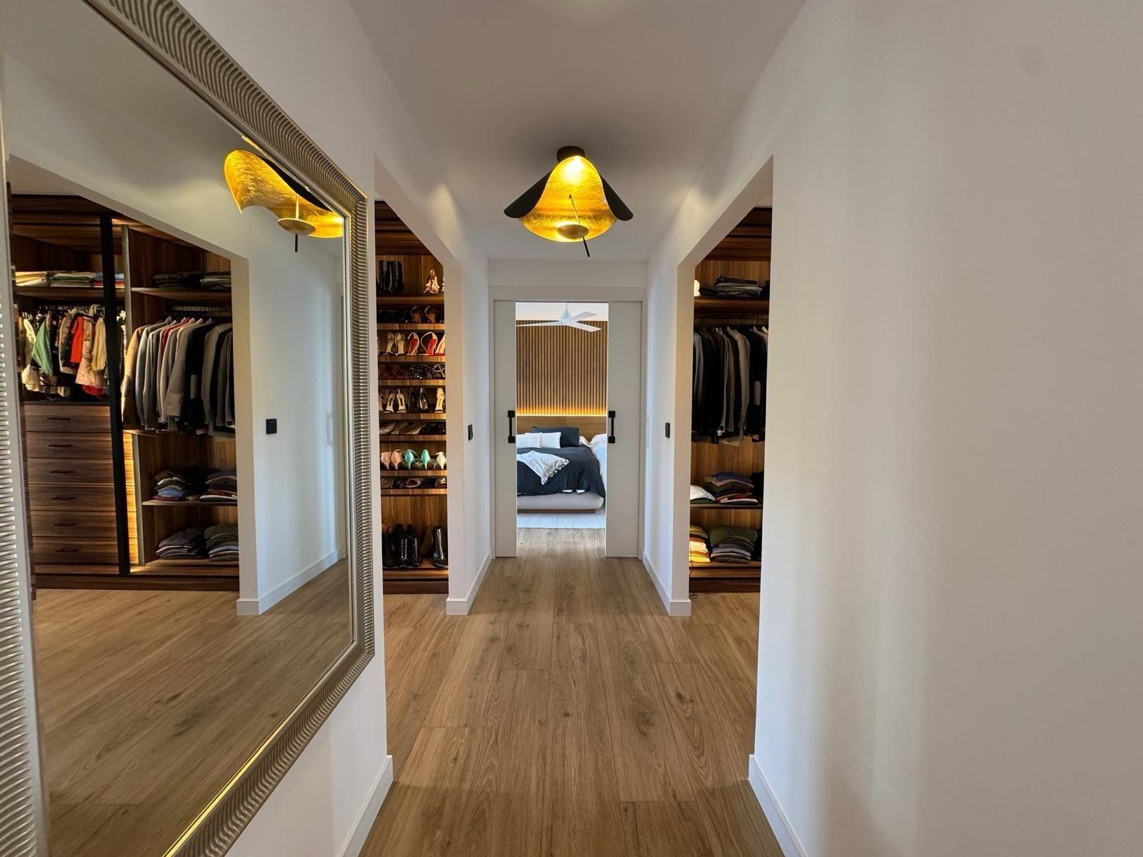 7-Bedroom Villa in Altos de Campoamor, Orihuela Costa - Image 34