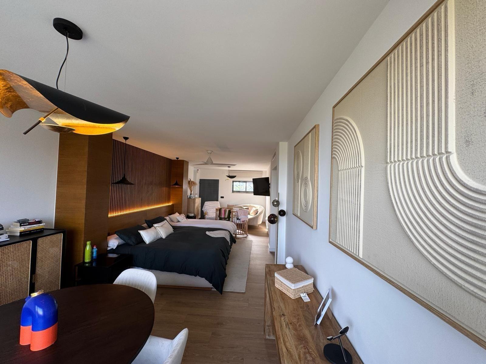 7-Bedroom Villa in Altos de Campoamor, Orihuela Costa - Image 41