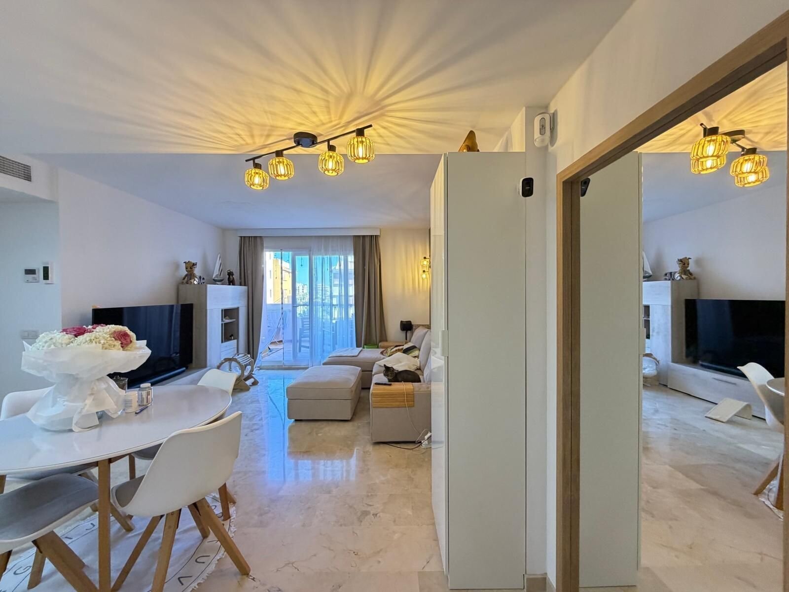 3-Bedroom Apartment in Punta Prima, Torrevieja - Image 11