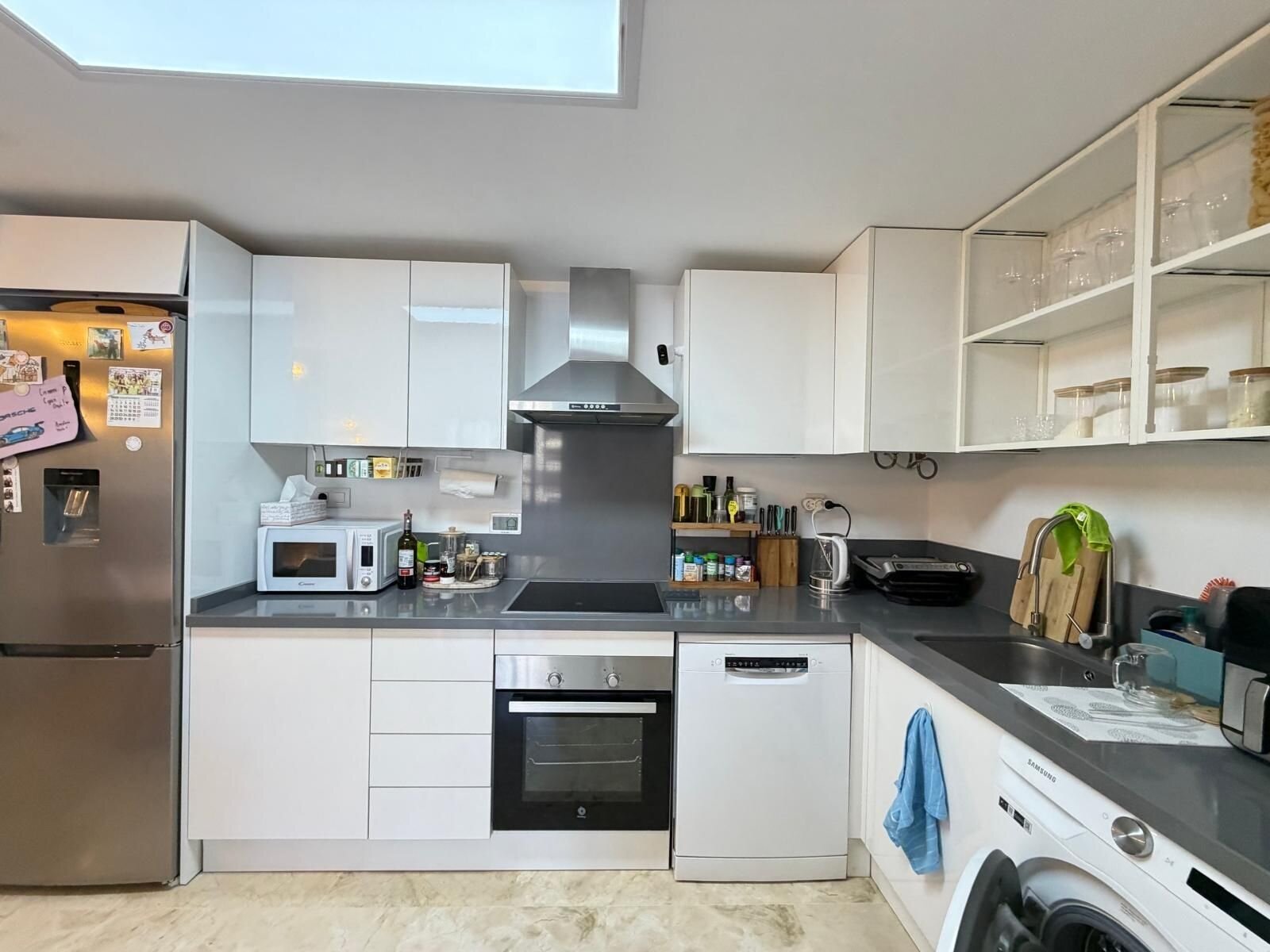 3-Bedroom Apartment in Punta Prima, Torrevieja - Image 14
