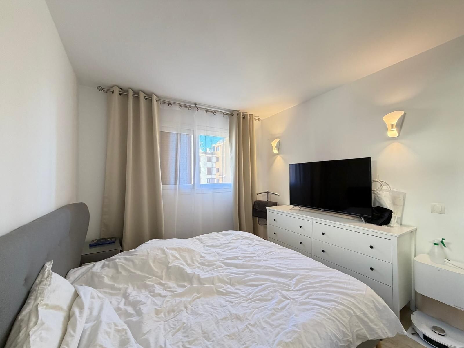 3-Bedroom Apartment in Punta Prima, Torrevieja - Image 34