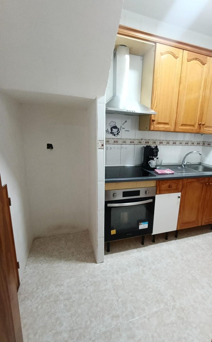 4-Bedroom House in Torretas, Torrevieja - Image 12