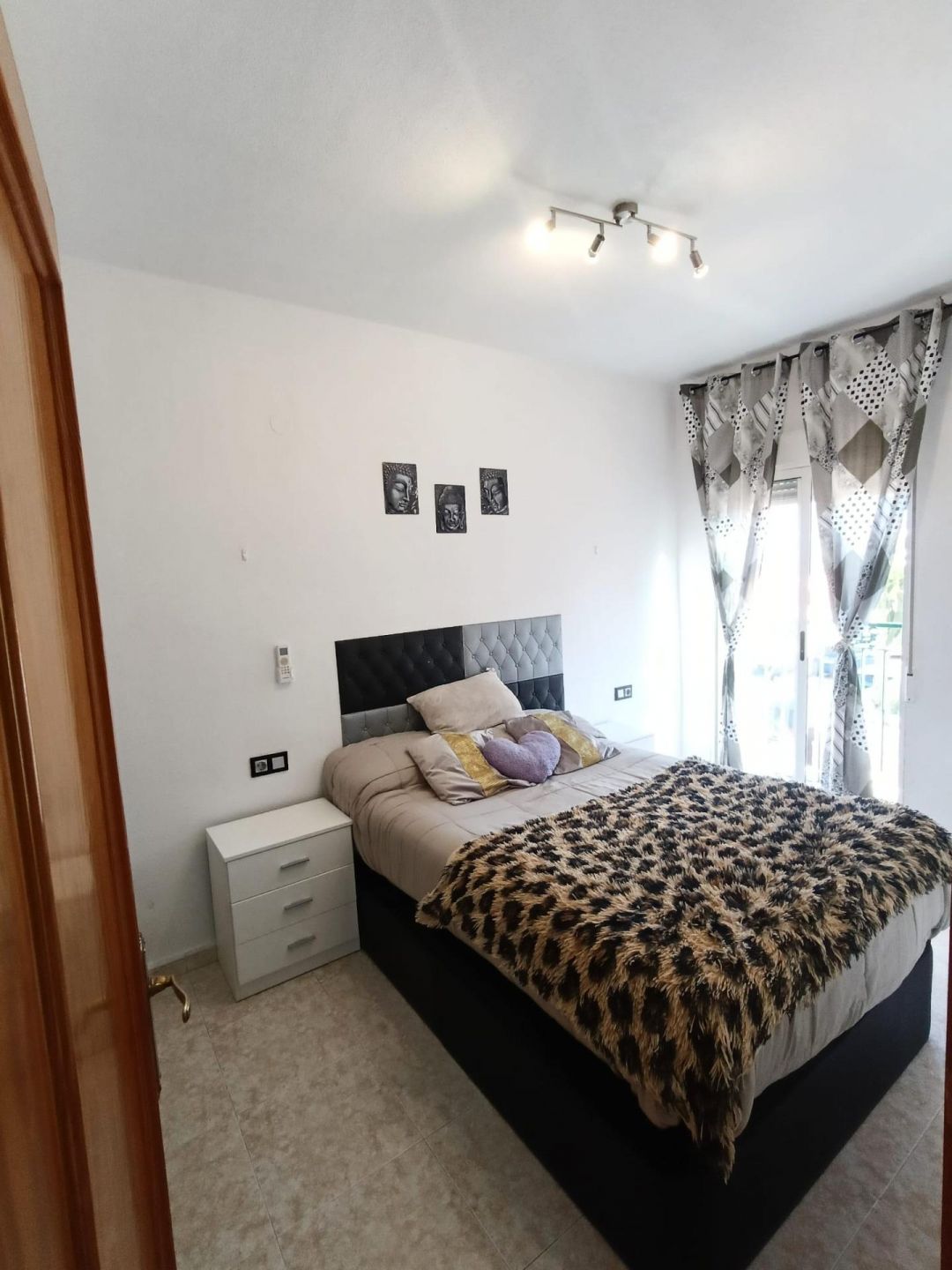 4-Bedroom House in Torretas, Torrevieja - Image 6