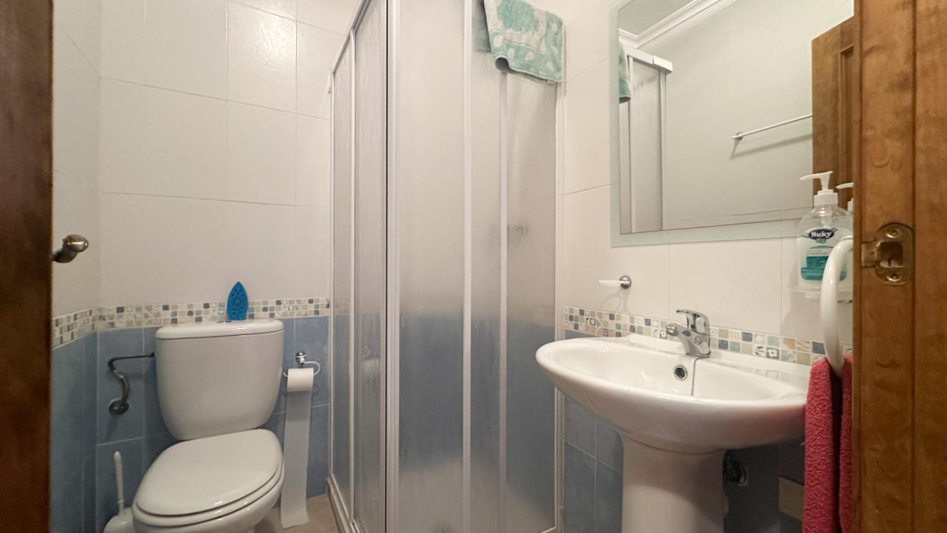 2-Bedroom Apartment in Los Altos, Orihuela Costa - Image 18