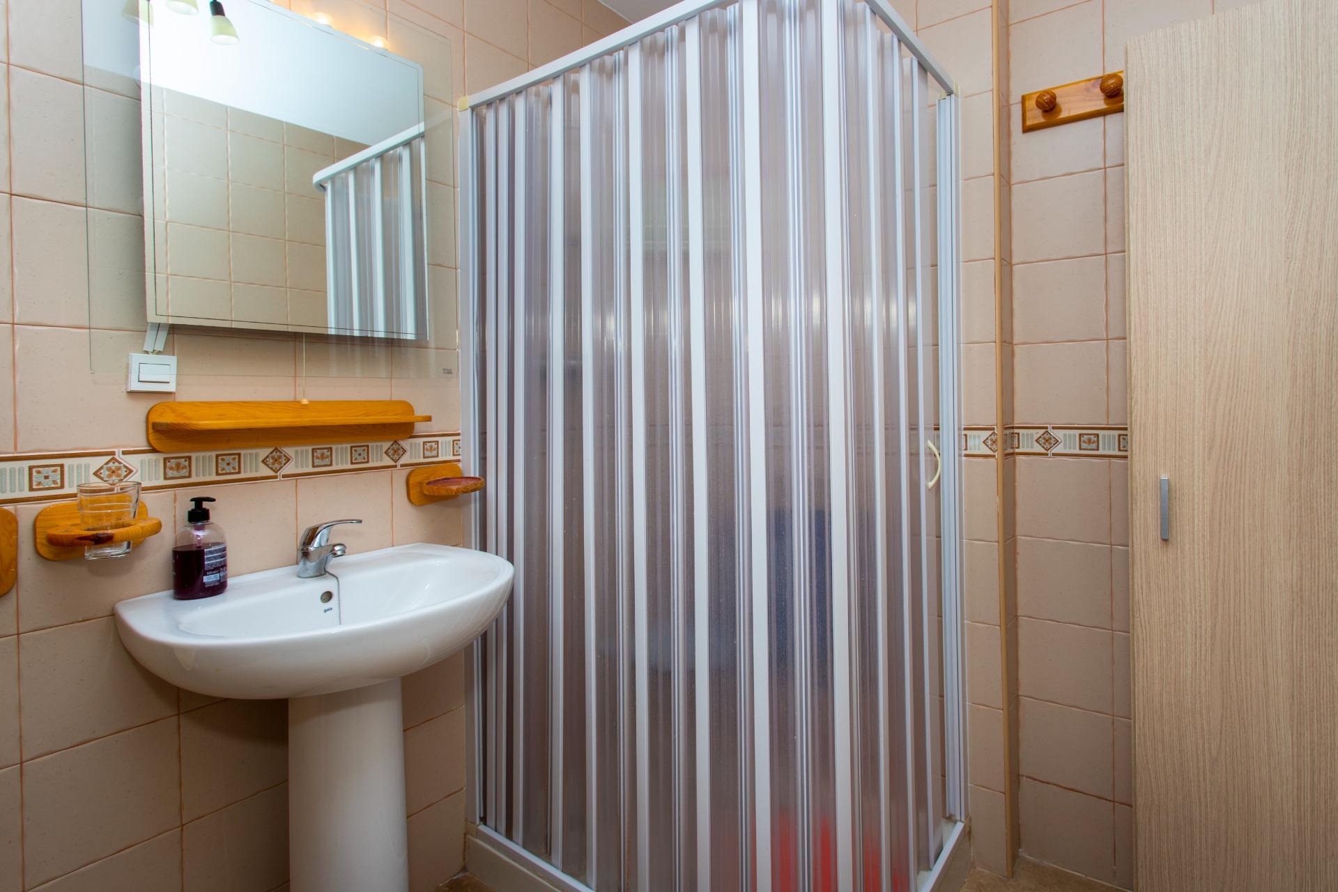 3-Bedroom Penthouse in Playa del Cura, Torrevieja - Image 21