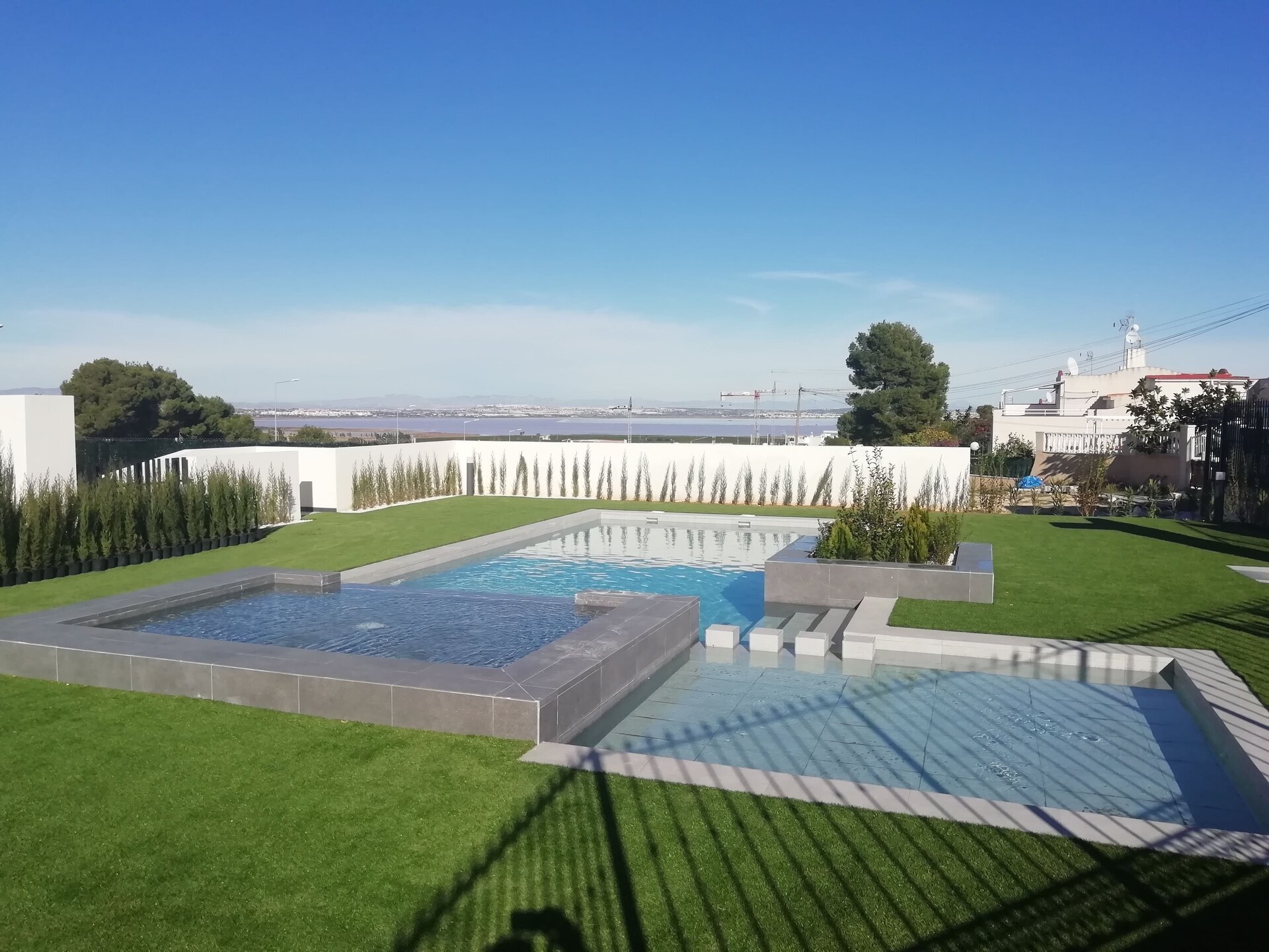 Bungalow met 3 Slaapkamers in Torrevieja - Image 24