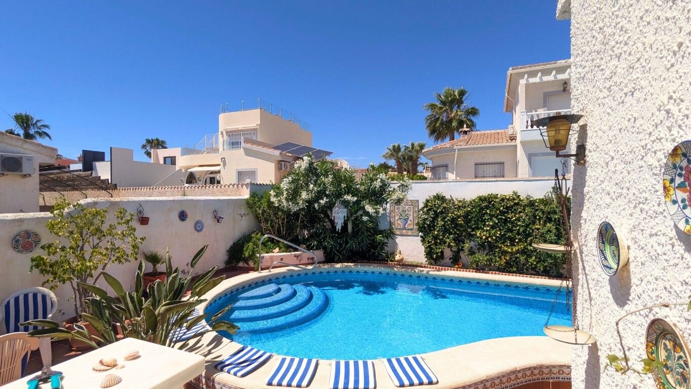 Villa met 4 Slaapkamers in Centro de la Ciudad Quesada, Rojales - Image 50