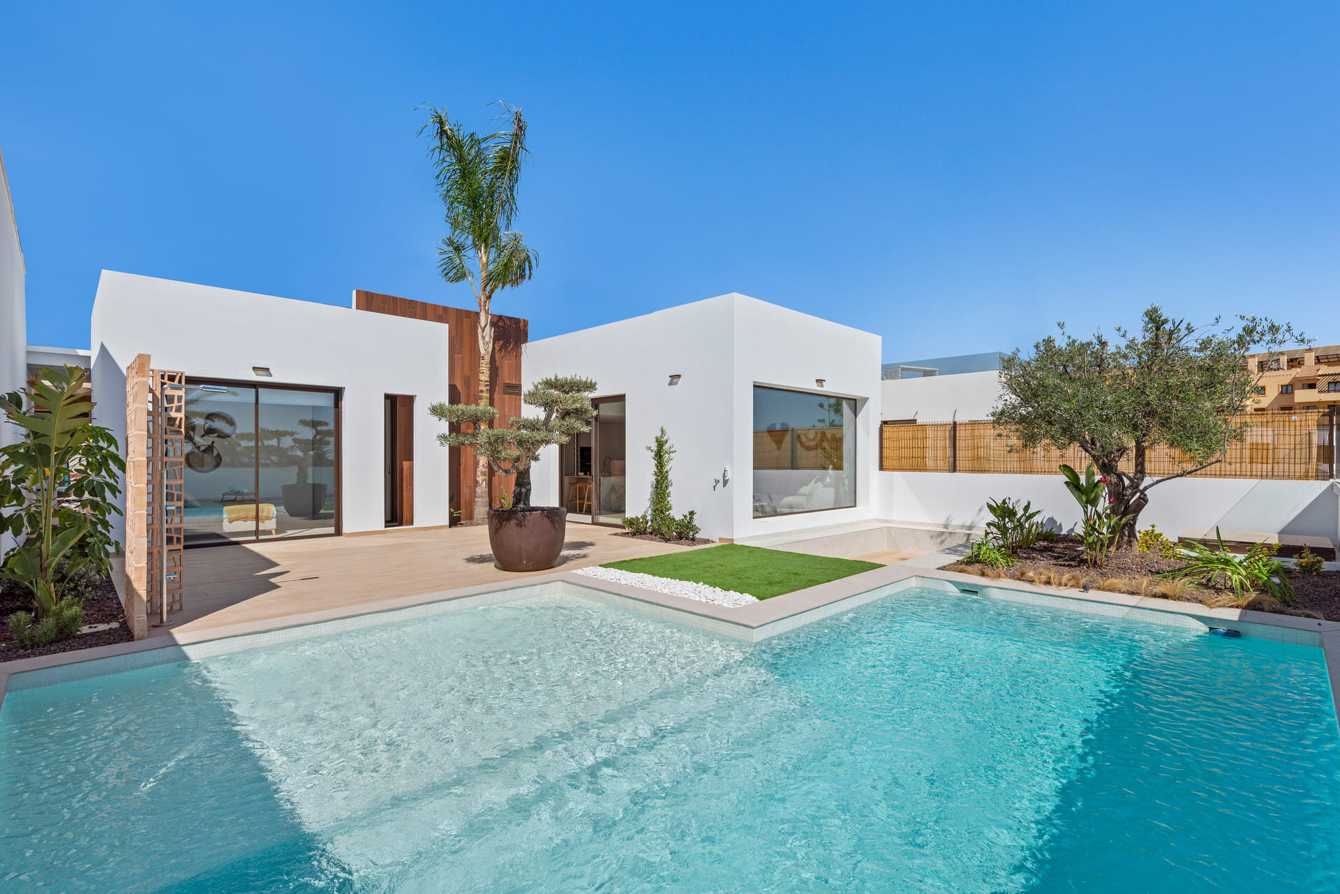 3-Bedroom Detached House in Los Alcázares - Image 13