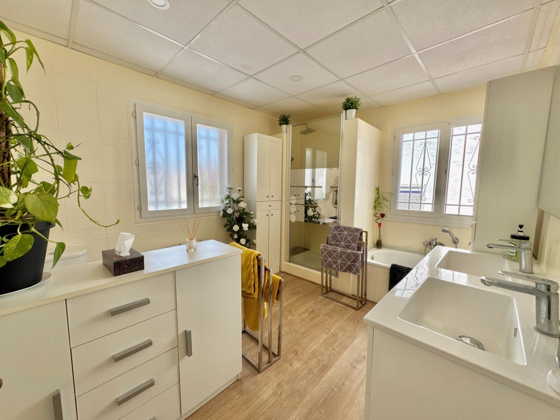 7-Bedroom Villa in Comunidad Valenciana, Dolores - Image 27