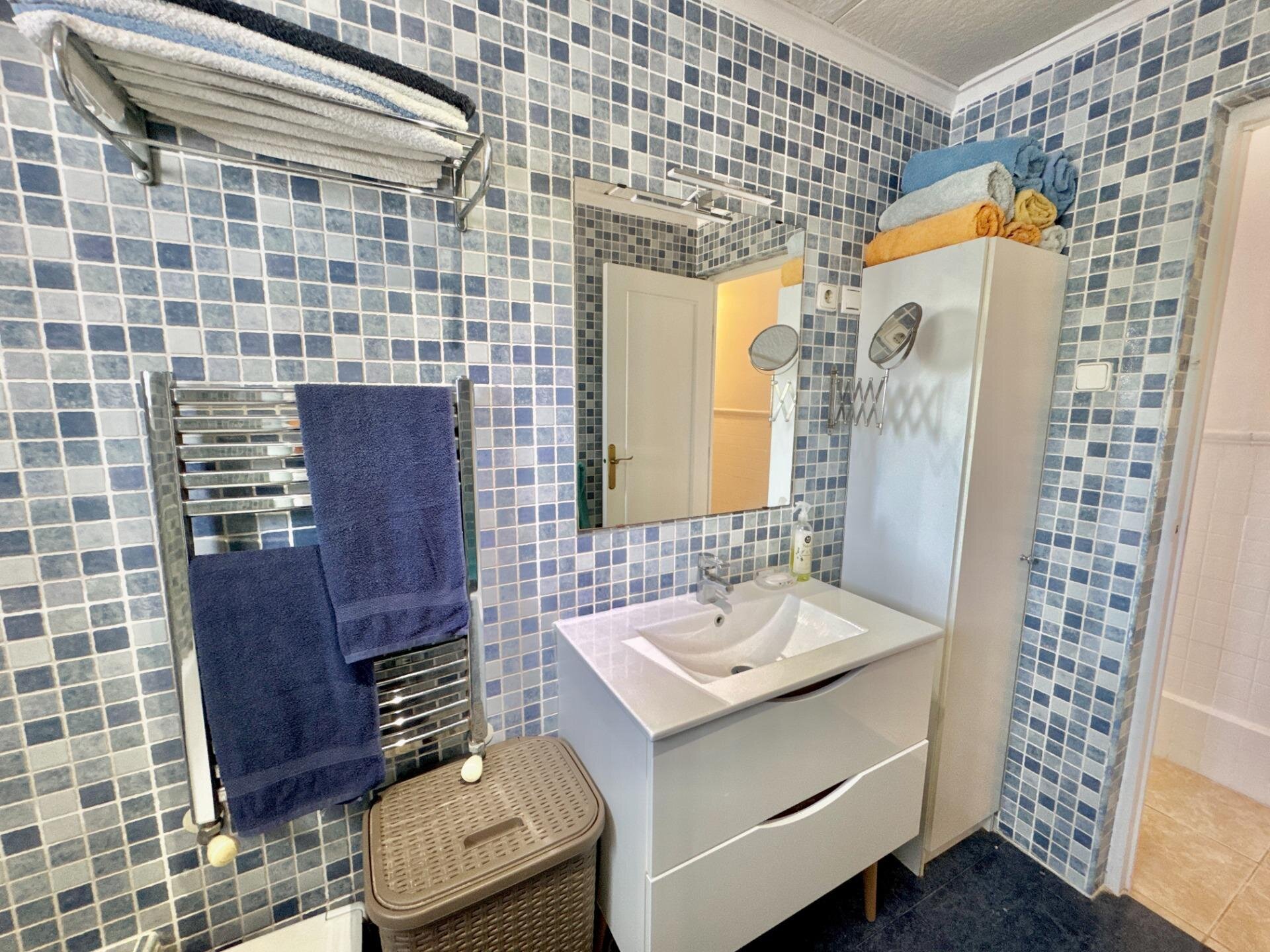 7-Bedroom Villa in Comunidad Valenciana, Dolores - Image 38