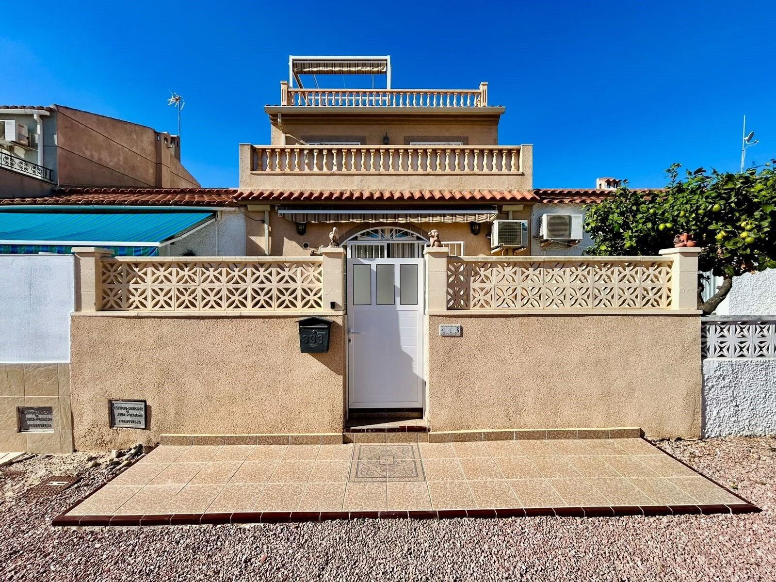 3-Bedroom House in La Siesta - El Salado - Torreta, Torrevieja - Image 1