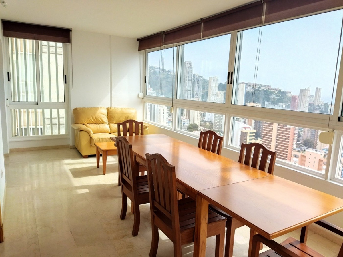 3-Bedroom Middle Floor Apartment in  Benidorm | Sunny Cas... - Image 17