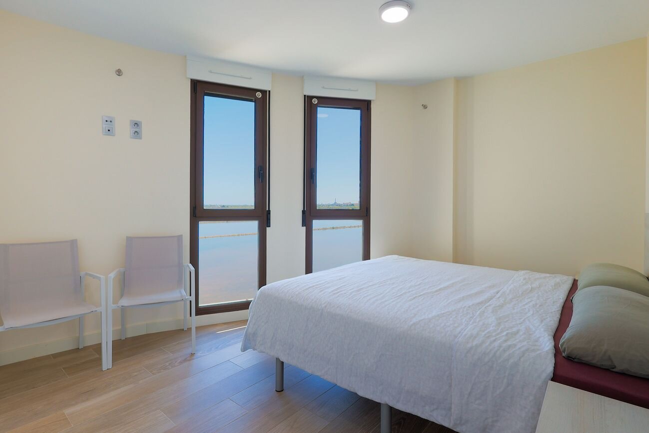 Apartamento de 3 Dormitorios en Cartagena - Image 19
