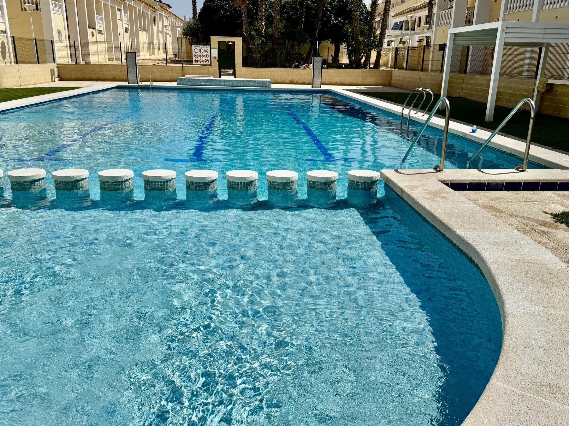 1-Bedroom Apartment in Torreblanca, Torrevieja - Image 43