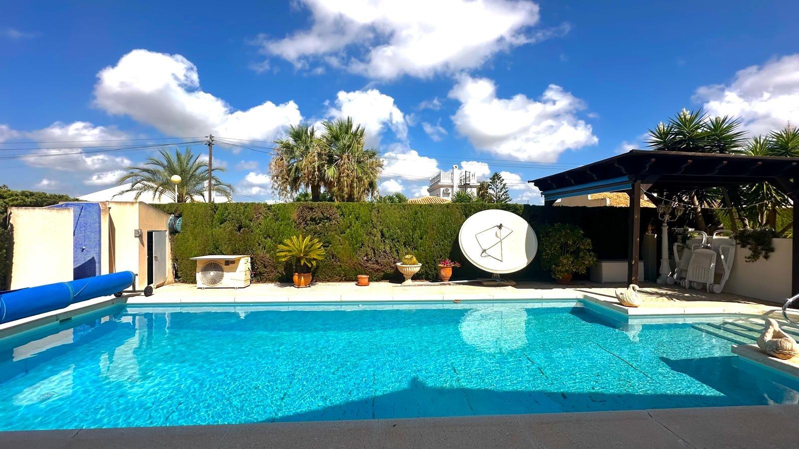 3-Bedroom Villa in Cabo Roig, Cabo Roig - Image 13