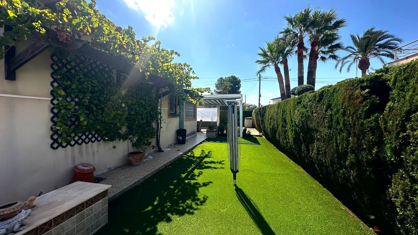 3-Bedroom Villa in Cabo Roig, Cabo Roig - Image 18