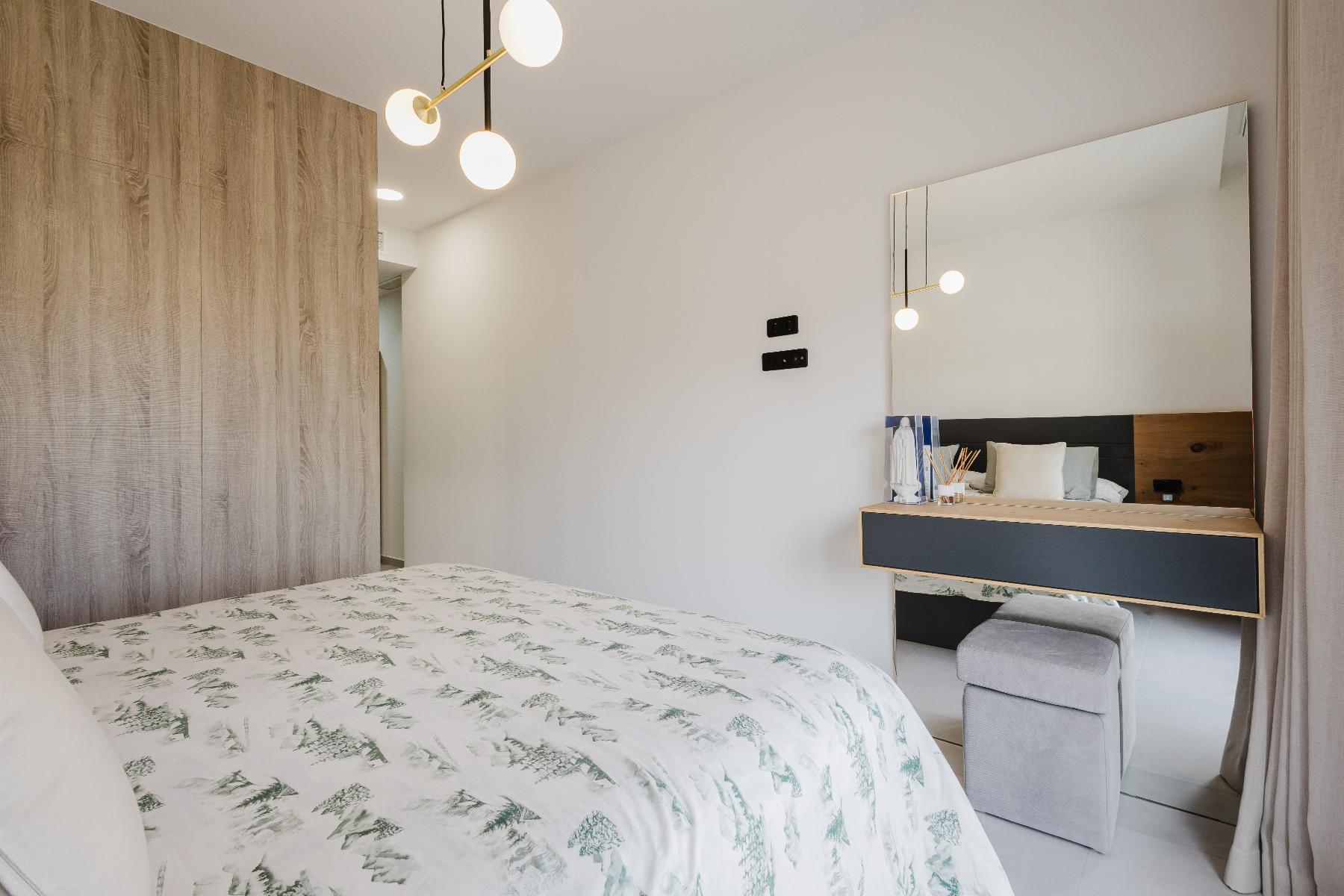 4-Bedroom Villa in Comunidad Valenciana, Algorfa - Image 17