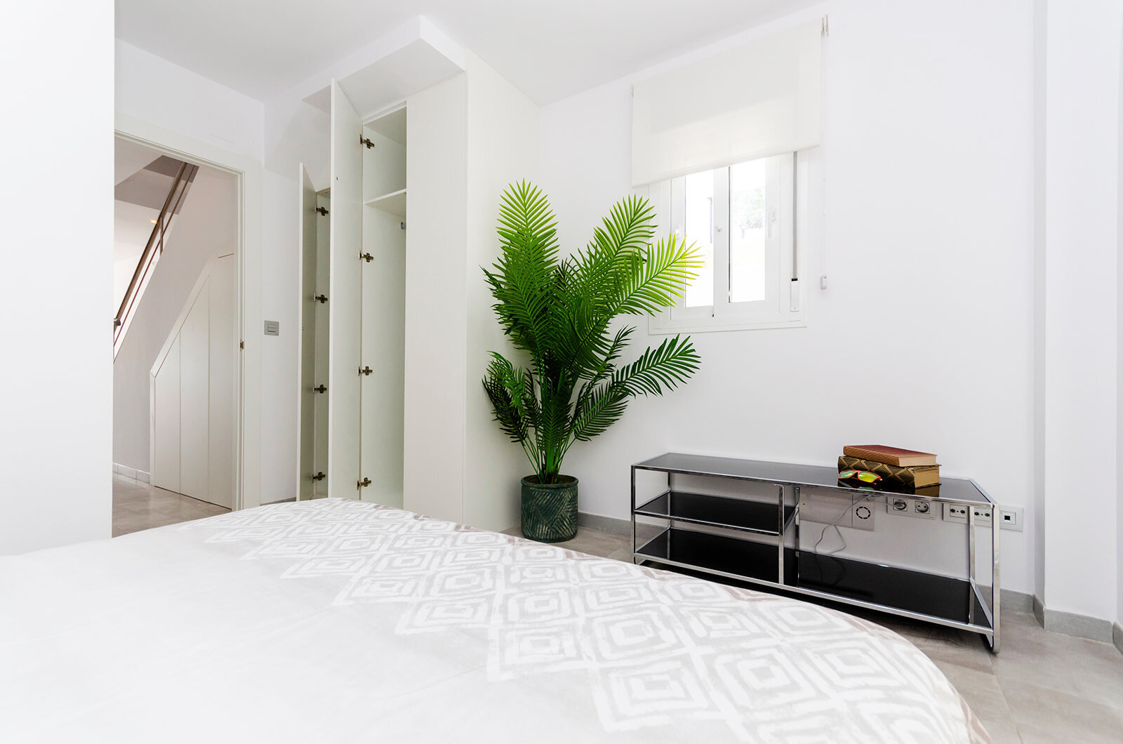 Herenhuis met 3 Slaapkamers in Torrevieja - Image 8