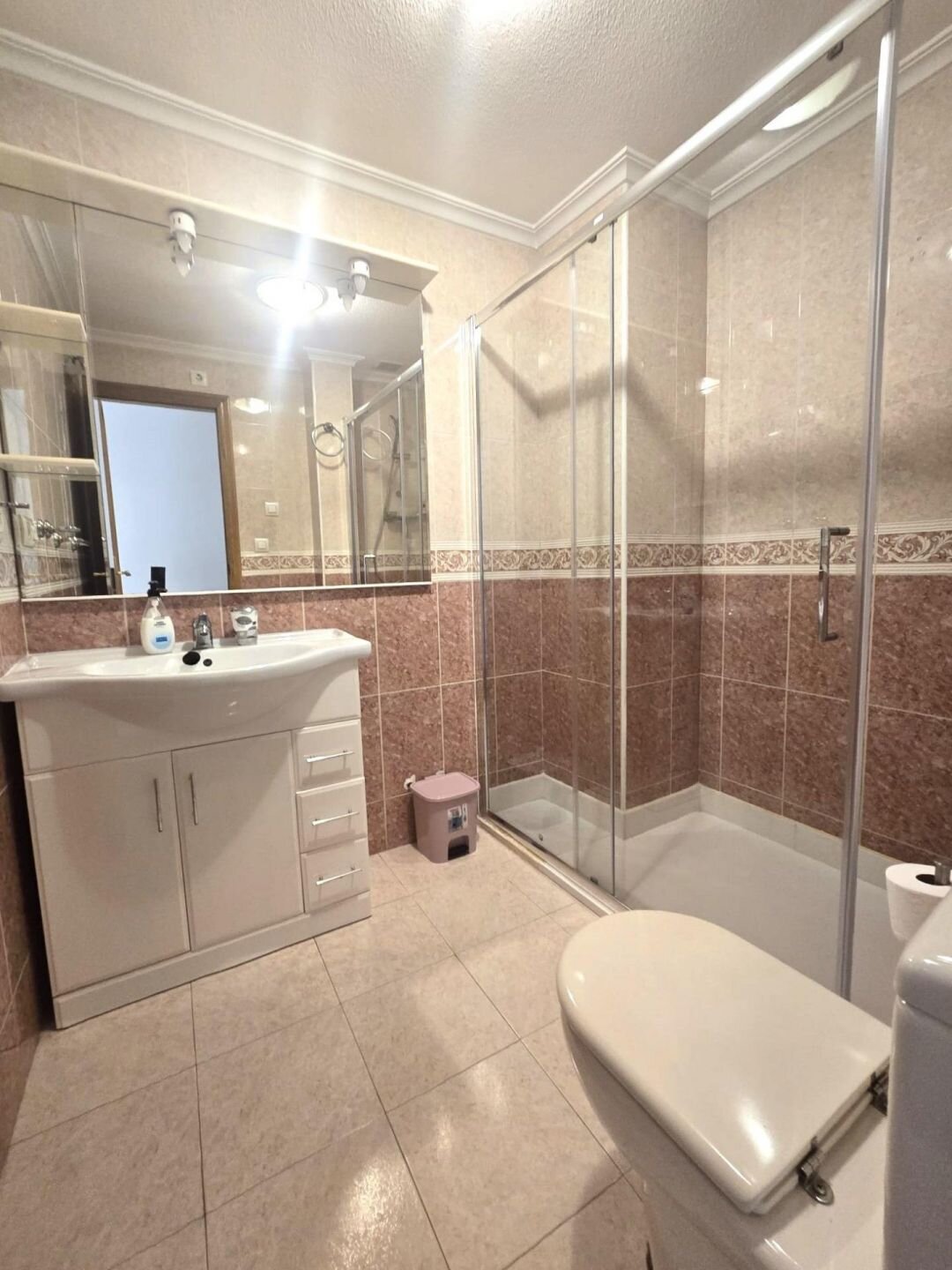 3-Bedroom Apartment in Playa del Cura, Torrevieja - Image 18