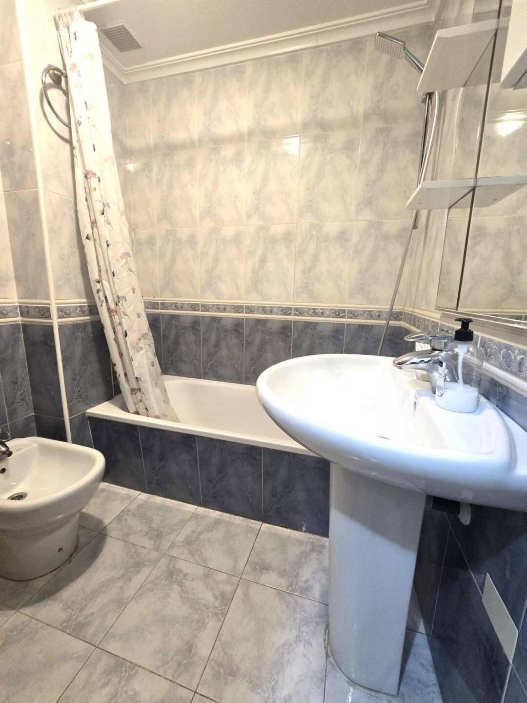 3-Bedroom Apartment in Playa del Cura, Torrevieja - Image 29