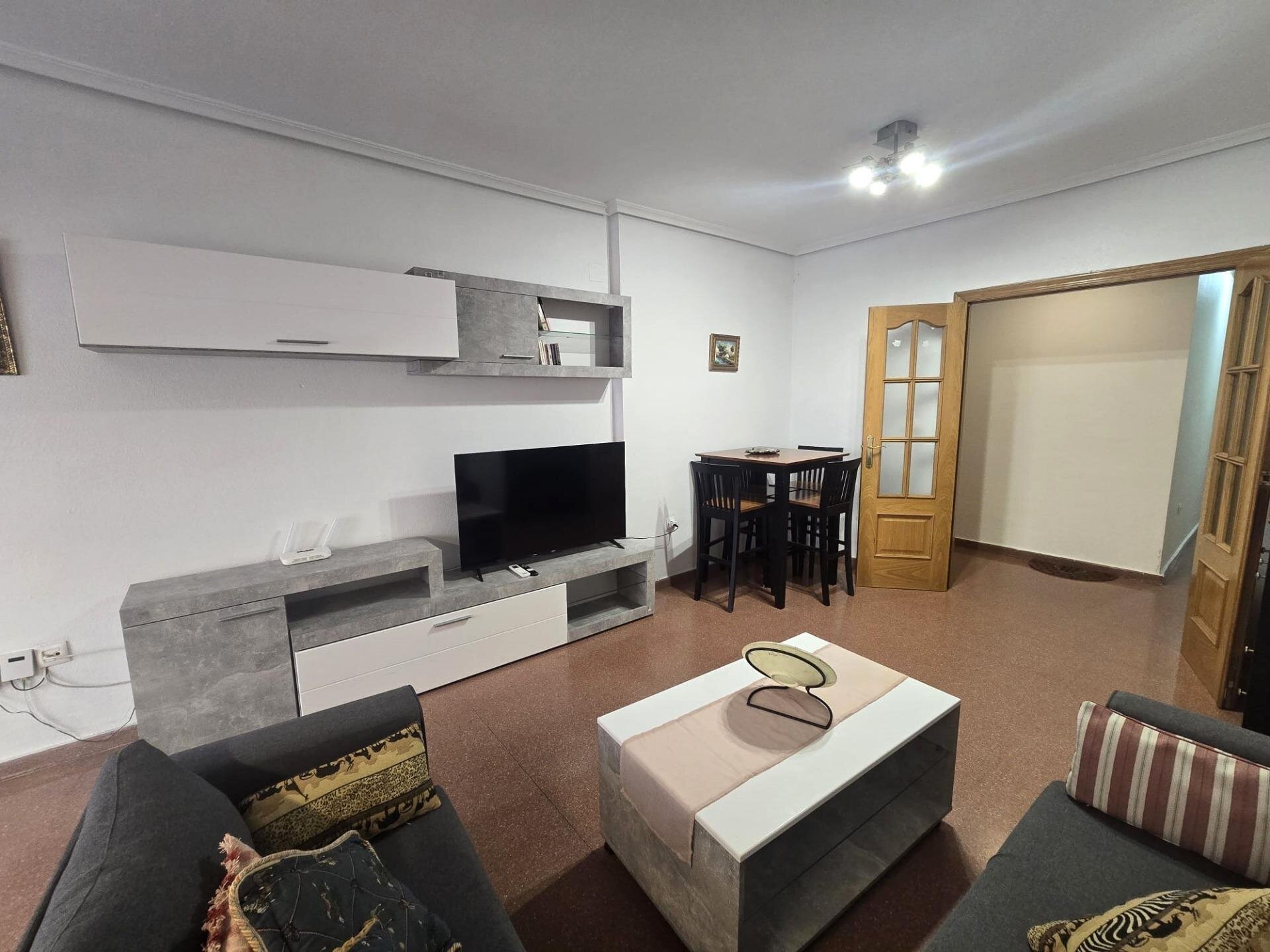 3-Bedroom Apartment in Playa del Cura, Torrevieja - Image 33