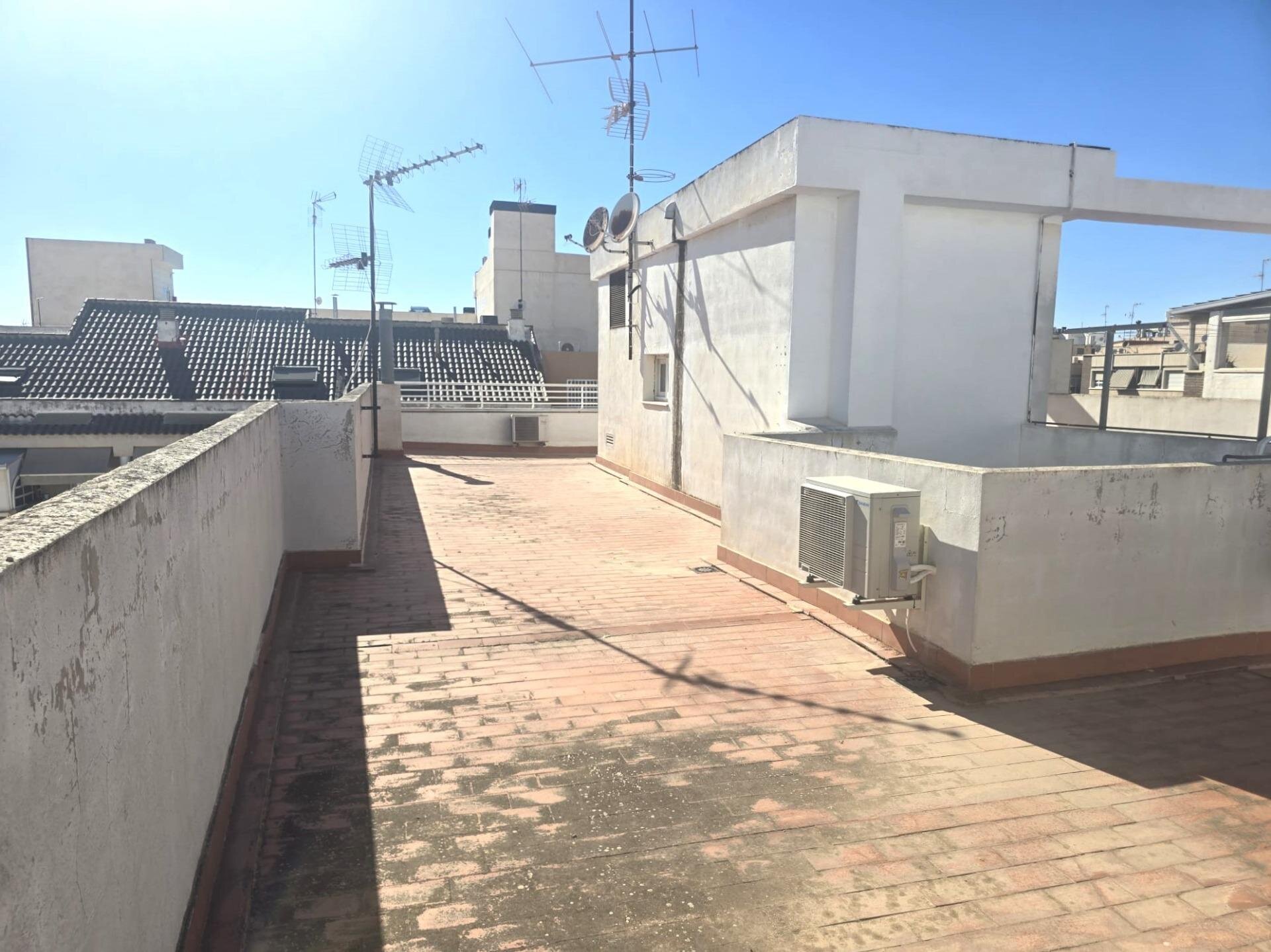 3-Bedroom Apartment in Playa del Cura, Torrevieja - Image 41