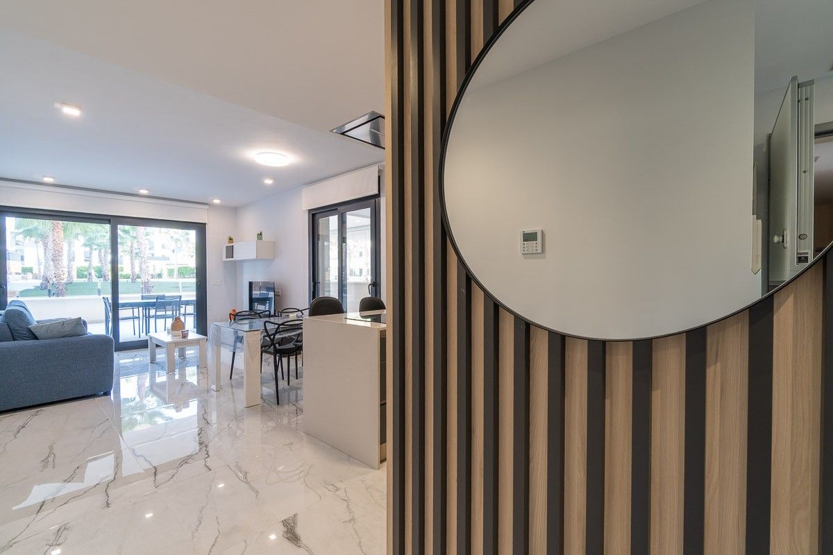 Appartement de 2 Chambres à Pau 8, Orihuela Costa - Image 12