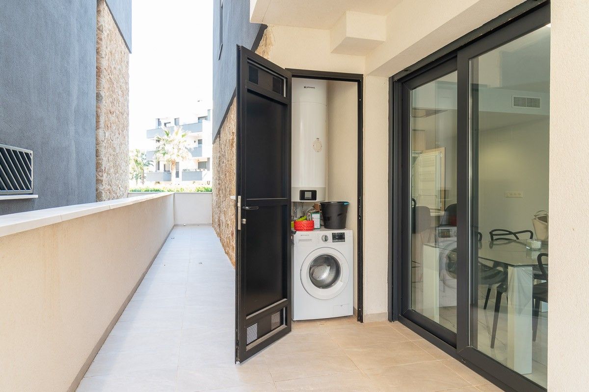 Appartement de 2 Chambres à Pau 8, Orihuela Costa - Image 24