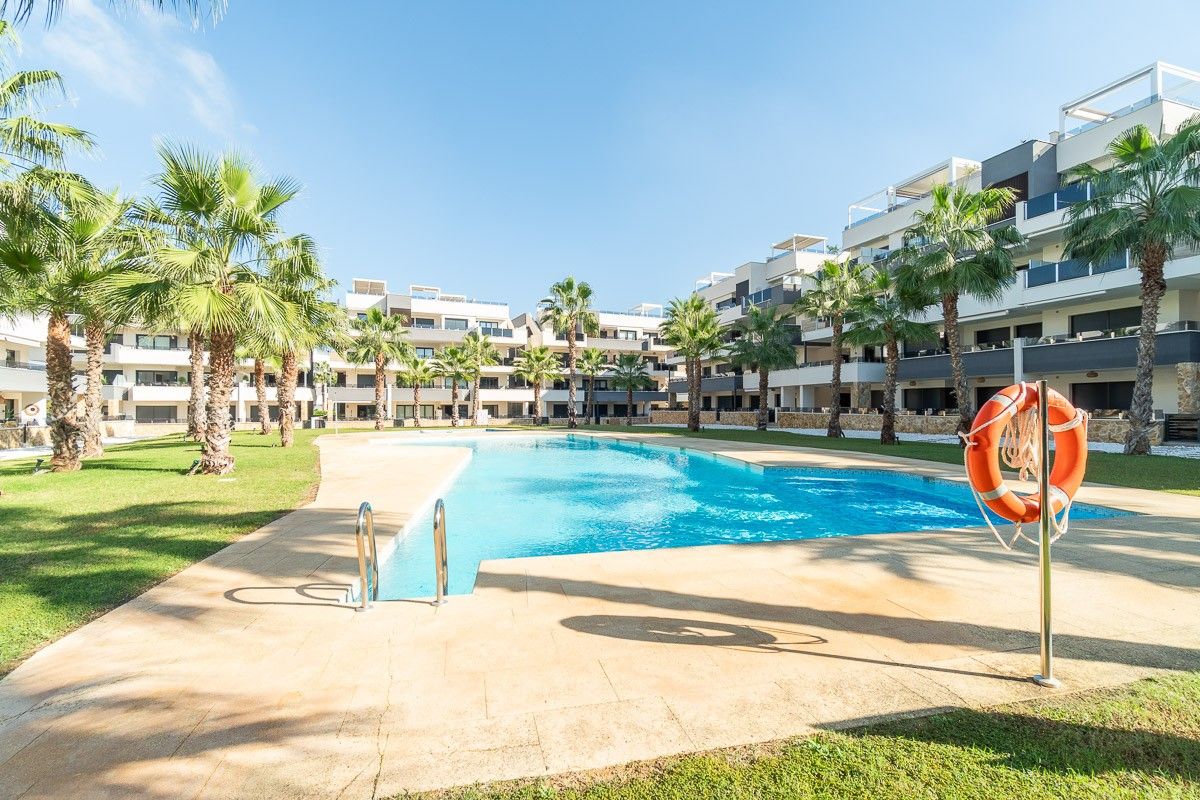 Appartement de 2 Chambres à Pau 8, Orihuela Costa - Image 29
