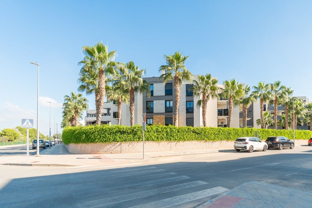 Appartement de 2 Chambres à Pau 8, Orihuela Costa - Image 33