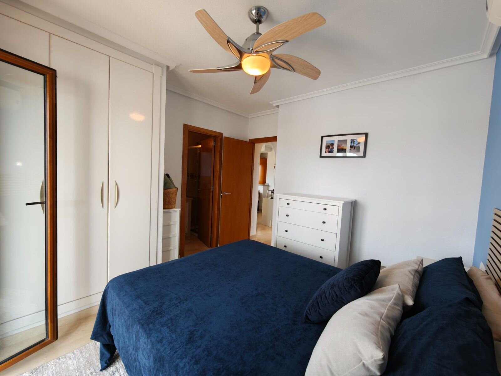 2-Bedroom Apartment in Comunidad Valenciana, Algorfa - Image 38