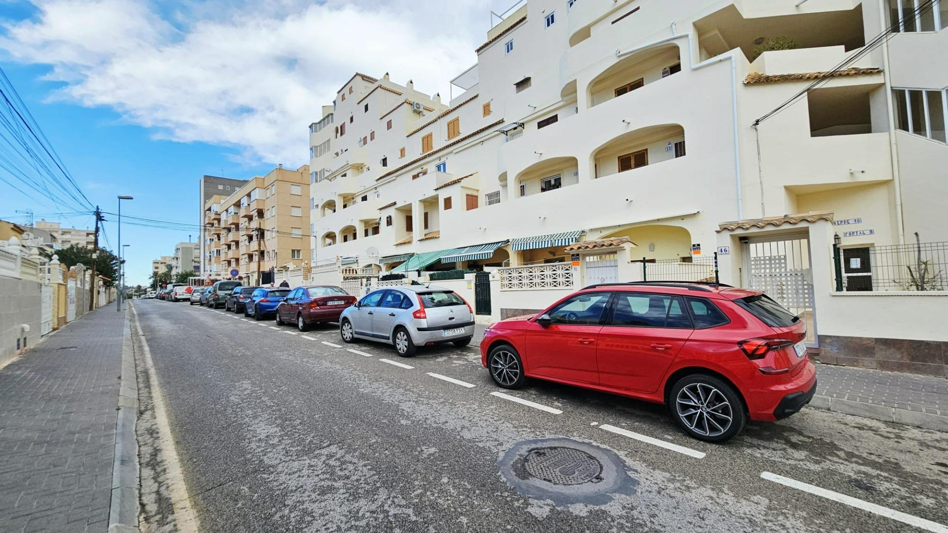 1-Bedroom Apartment in Torrevieja | Sunny Casas - Costa ... - Image 33