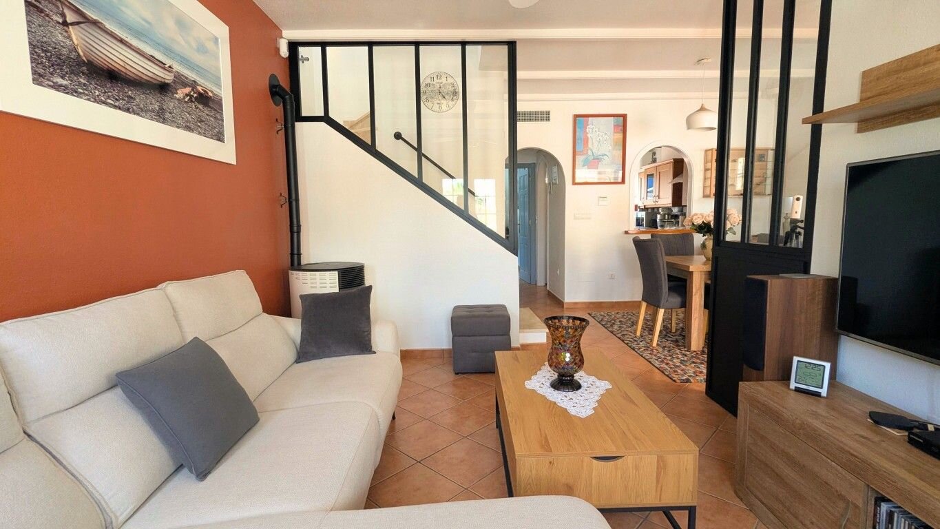 3-Bedroom Villa in Costa Blanca Sur, Algorfa - Image 12