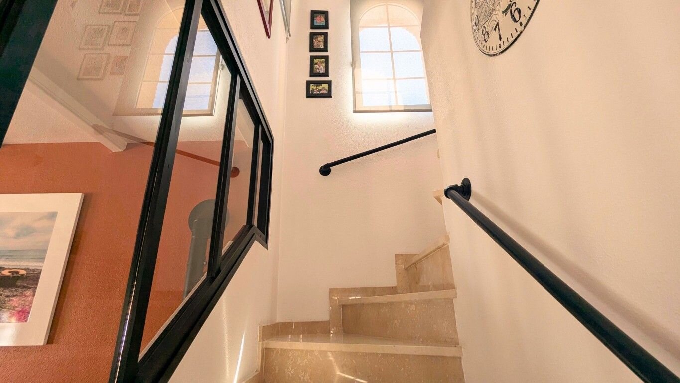 3-Bedroom Villa in Costa Blanca Sur, Algorfa - Image 22