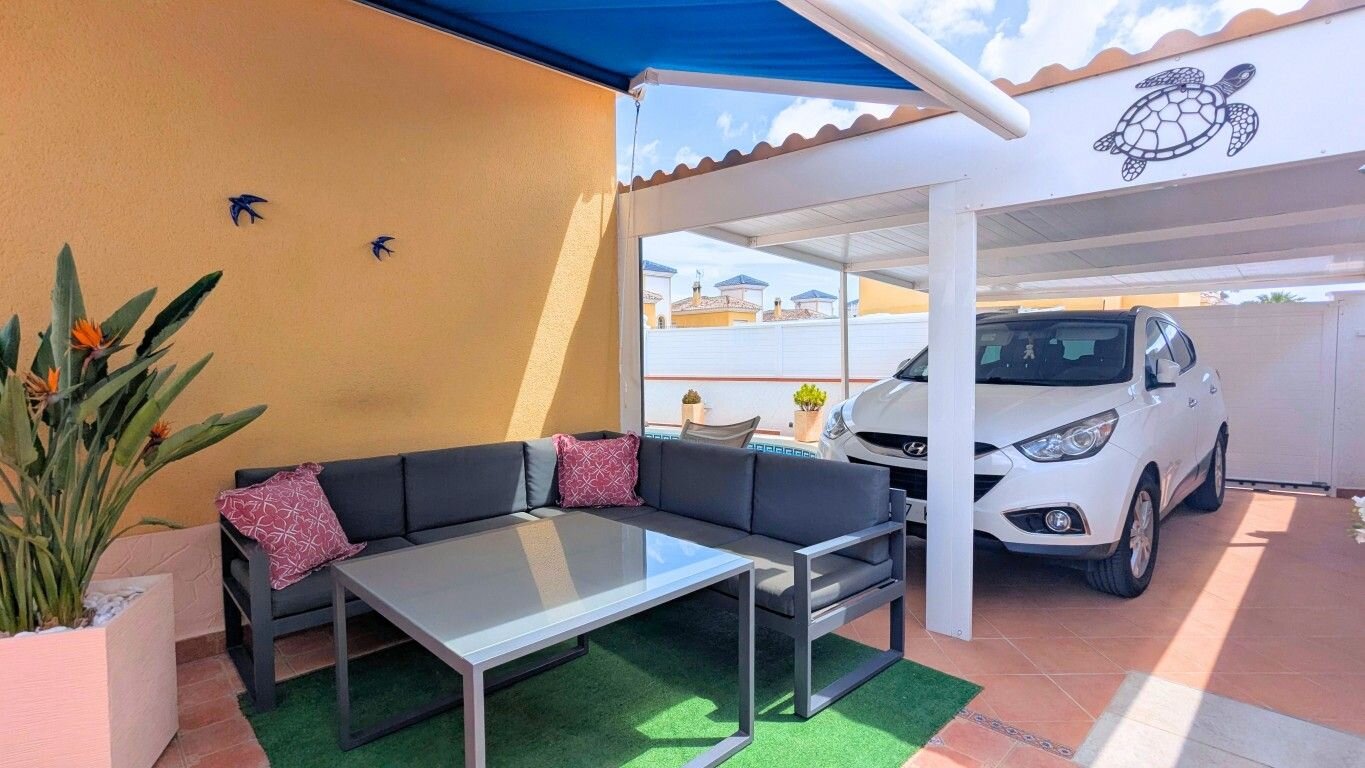 3-Bedroom Villa in Costa Blanca Sur, Algorfa - Image 5