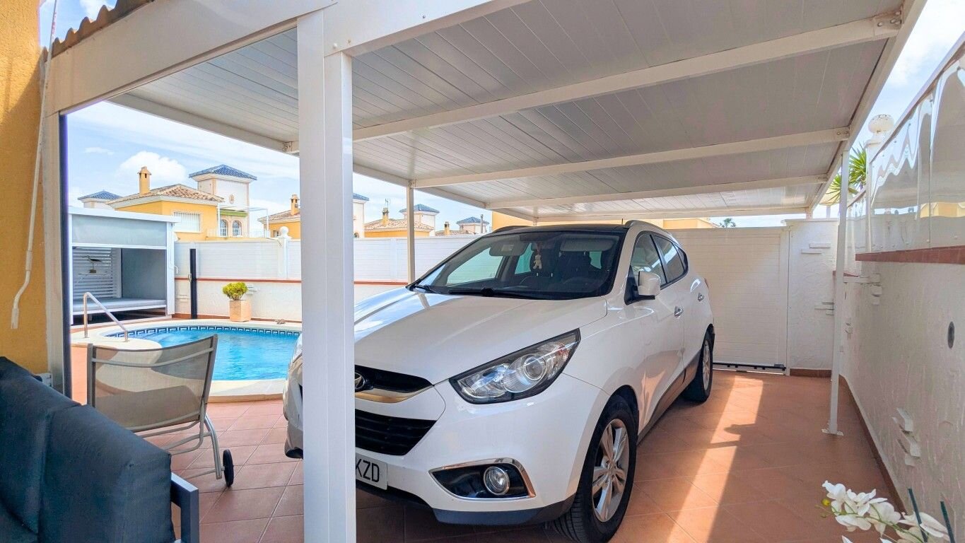 3-Bedroom Villa in Costa Blanca Sur, Algorfa - Image 6