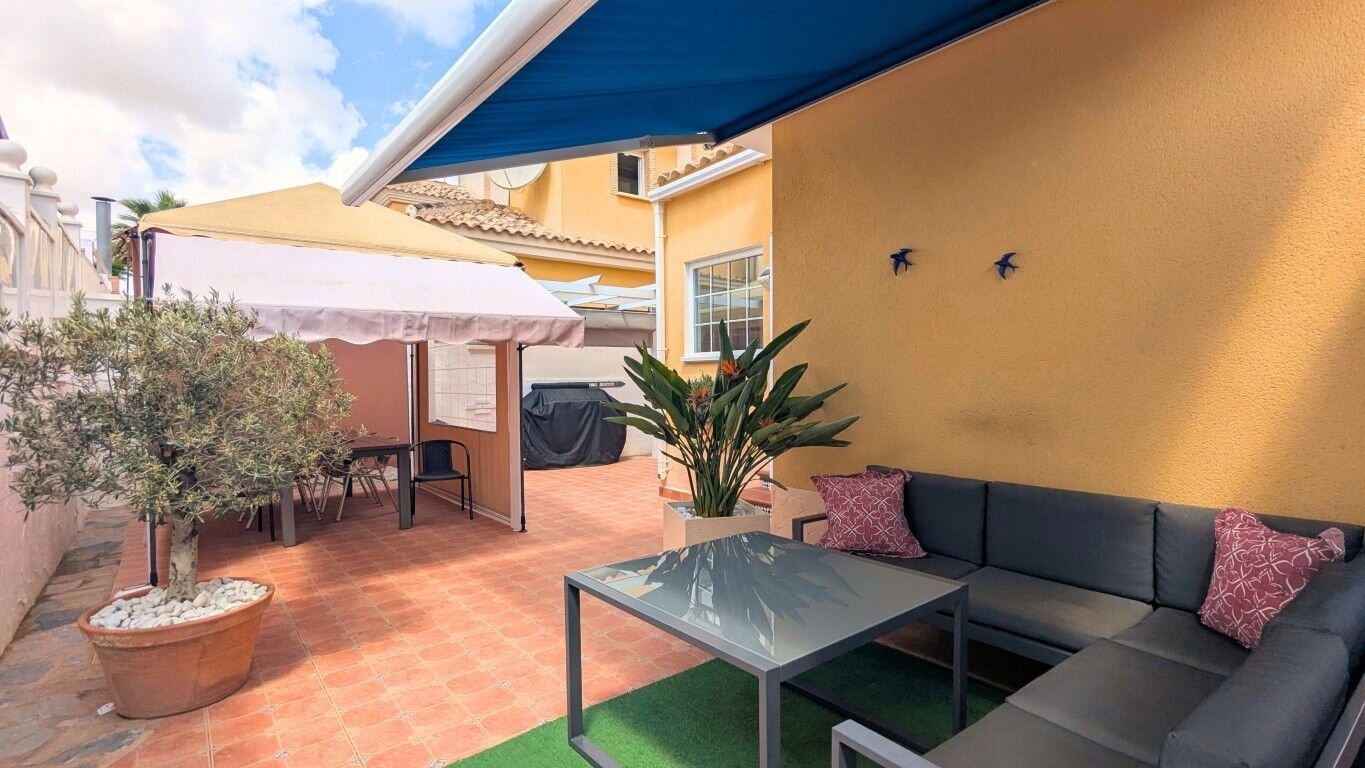 3-Bedroom Villa in Costa Blanca Sur, Algorfa - Image 7