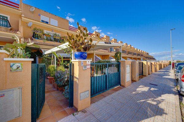 Villa de 4 Chambres à Los Dolses, Orihuela Costa
