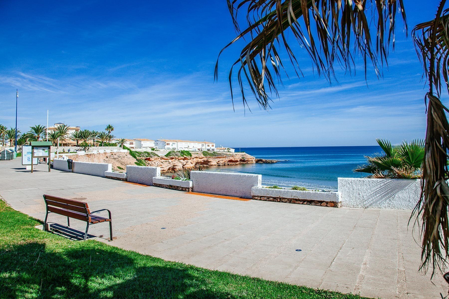 4-Bedroom Villa in Los Dolses, Orihuela Costa - Image 40