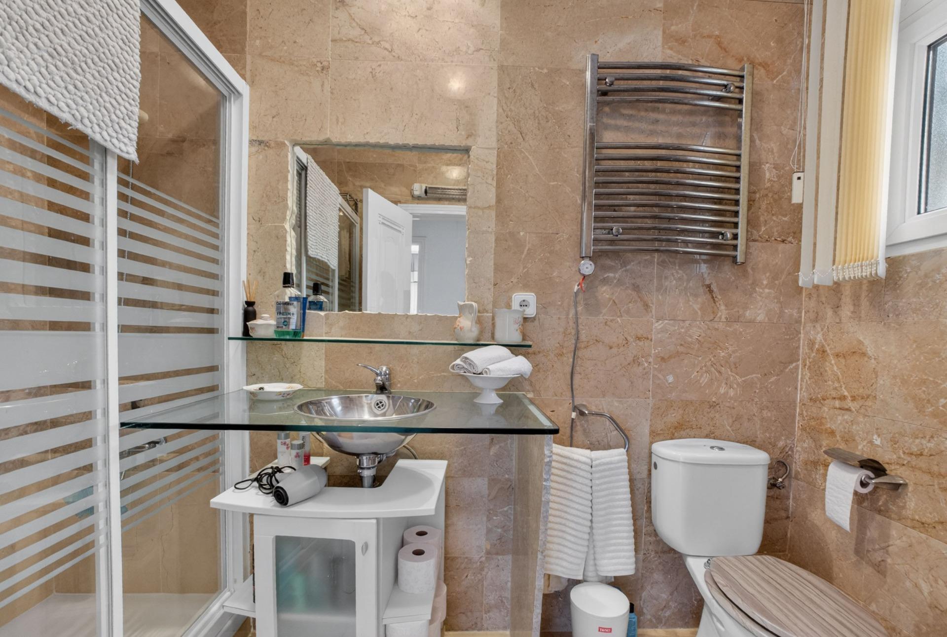5-Bedroom Villa in Las Ramblas, Orihuela Costa - Image 21