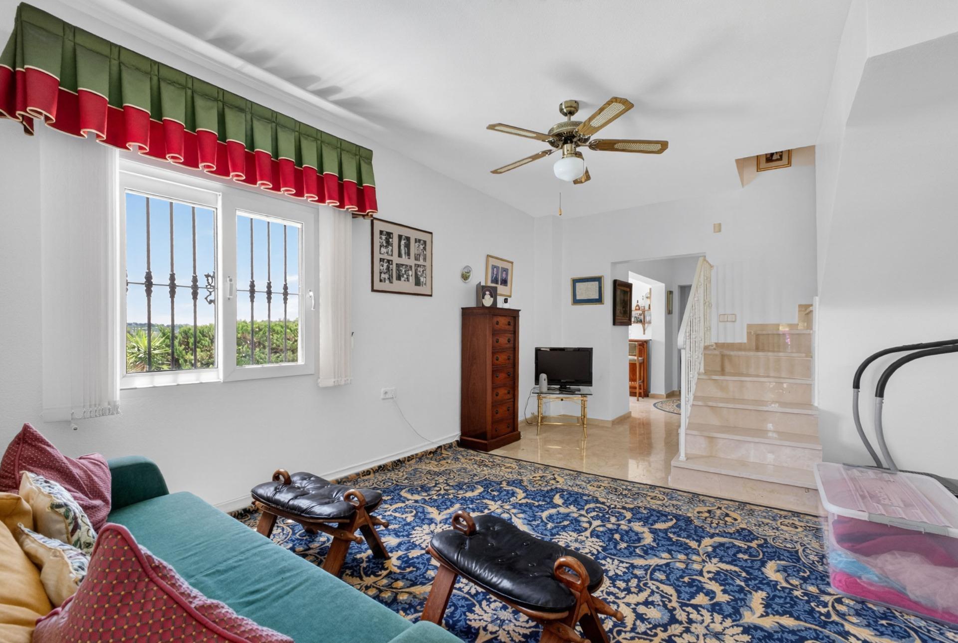 5-Bedroom Villa in Las Ramblas, Orihuela Costa - Image 24