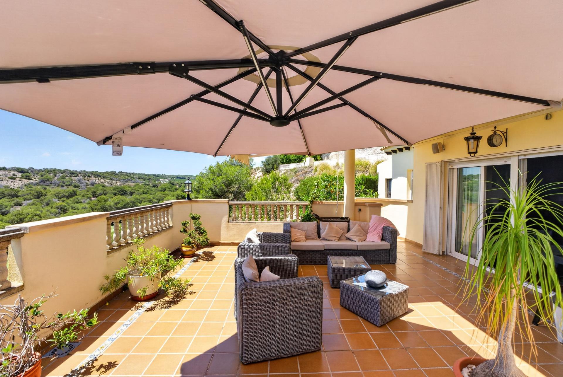 5-Bedroom Villa in Las Ramblas, Orihuela Costa - Image 3
