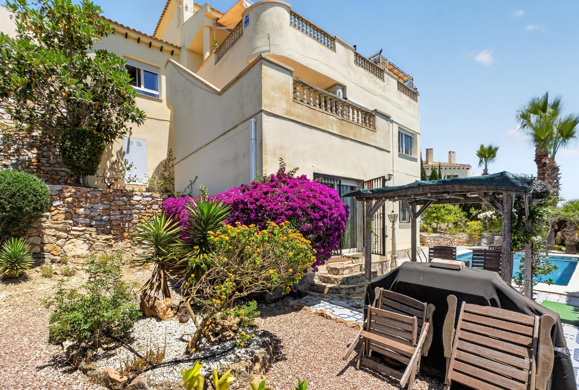 5-Bedroom Villa in Las Ramblas, Orihuela Costa - Image 34