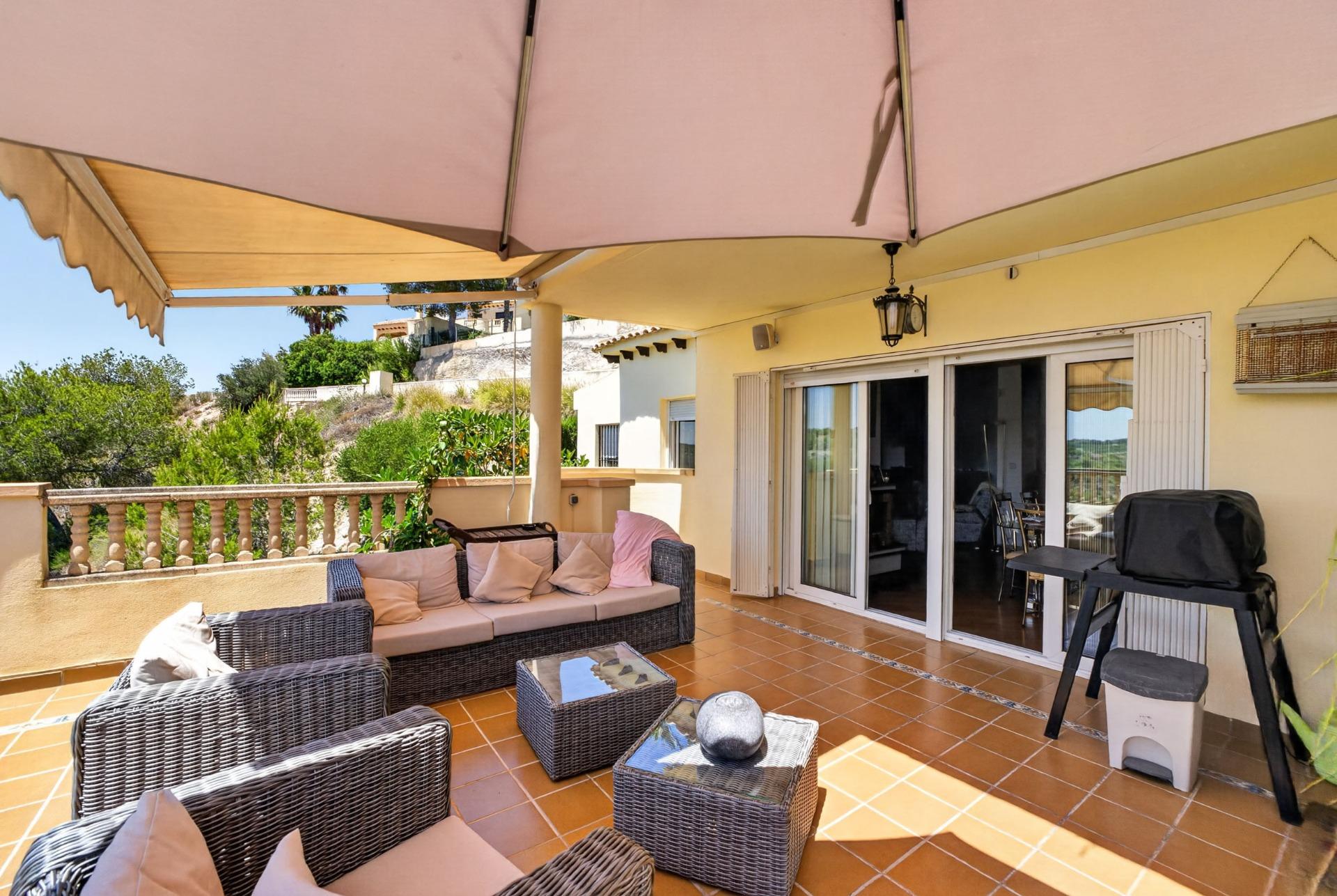 5-Bedroom Villa in Las Ramblas, Orihuela Costa - Image 35