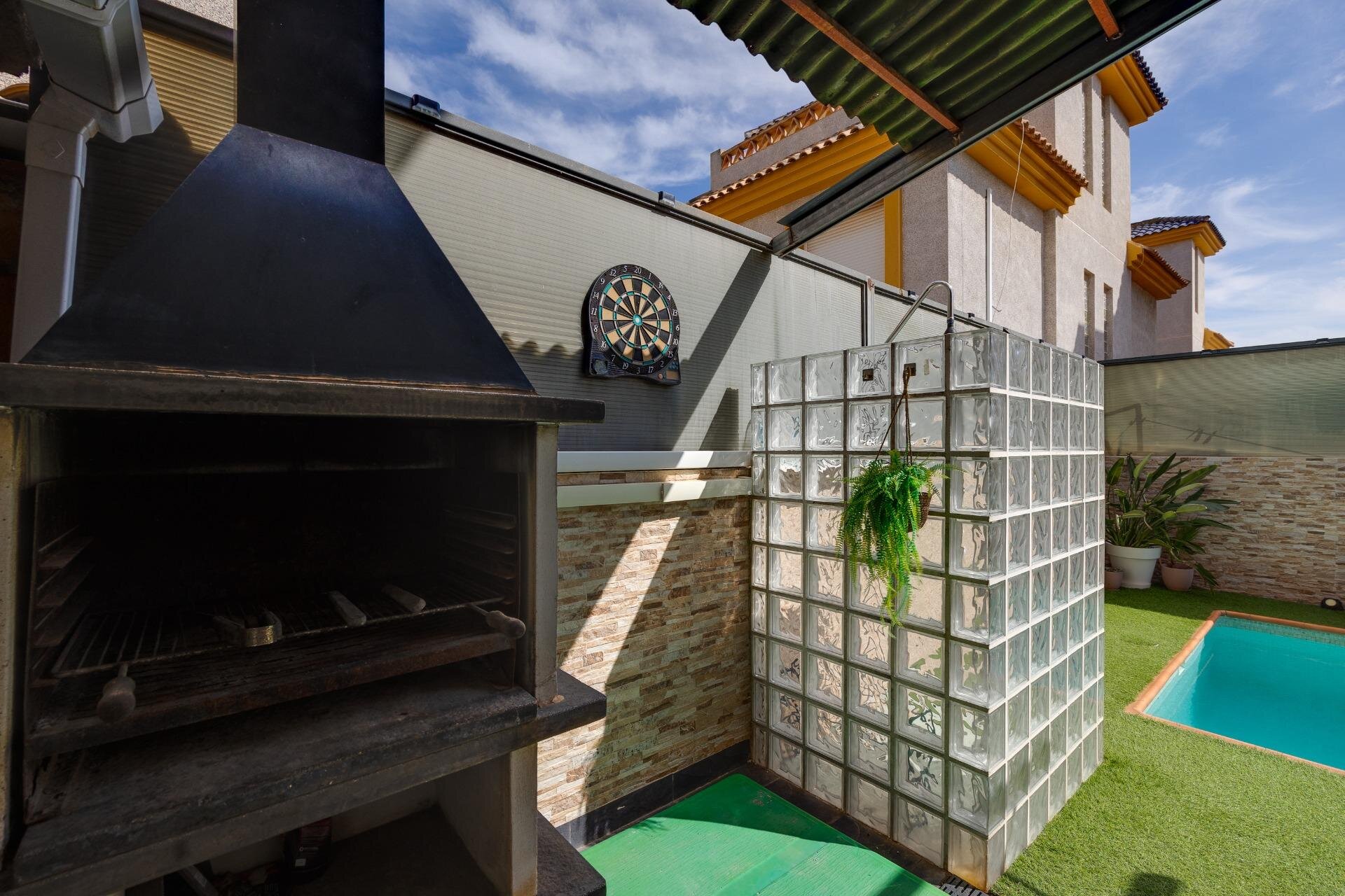 Villa met 3 Slaapkamers in Costa Blanca Sur, Los Montesinos - Image 11