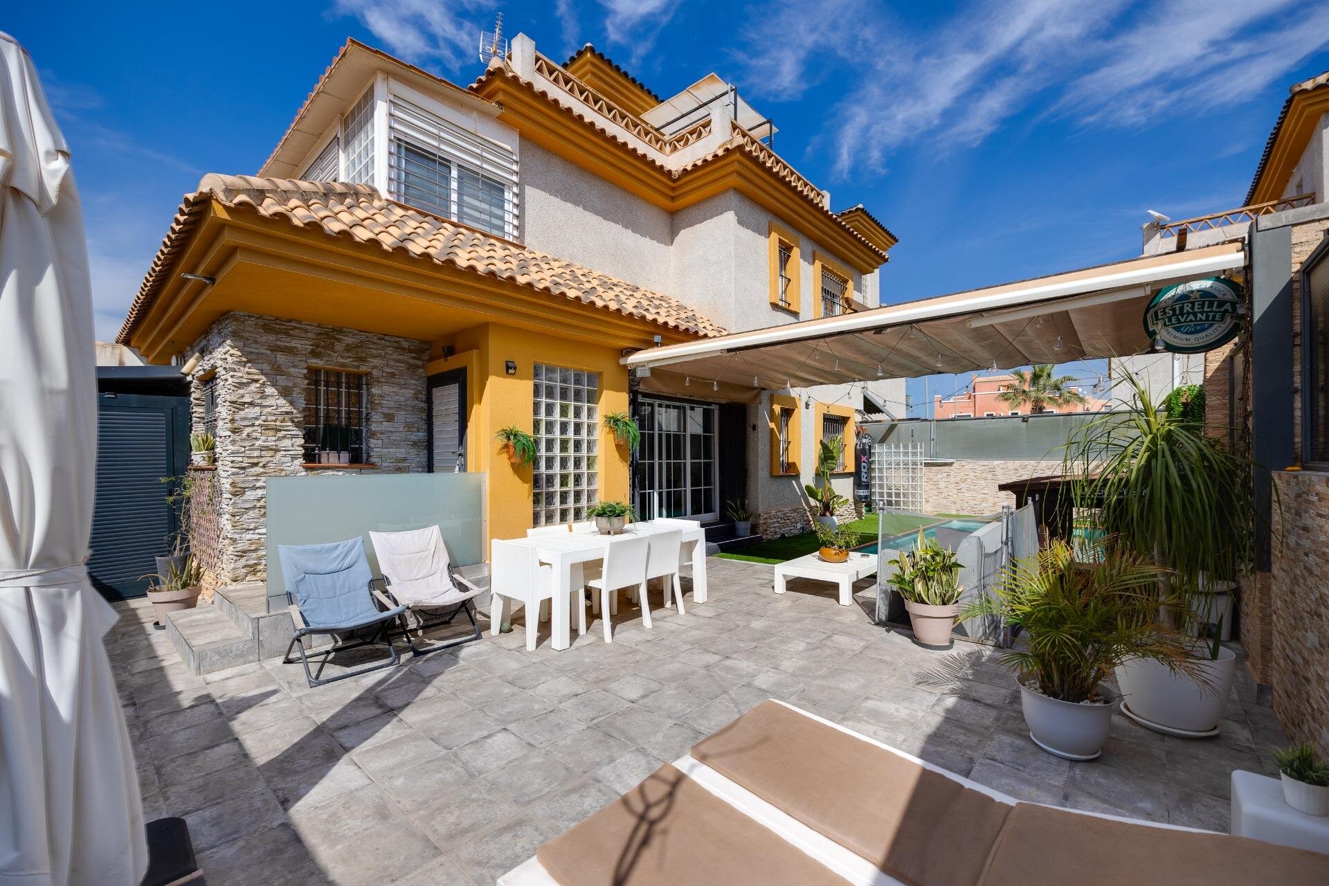 Villa met 3 Slaapkamers in Costa Blanca Sur, Los Montesinos - Image 15