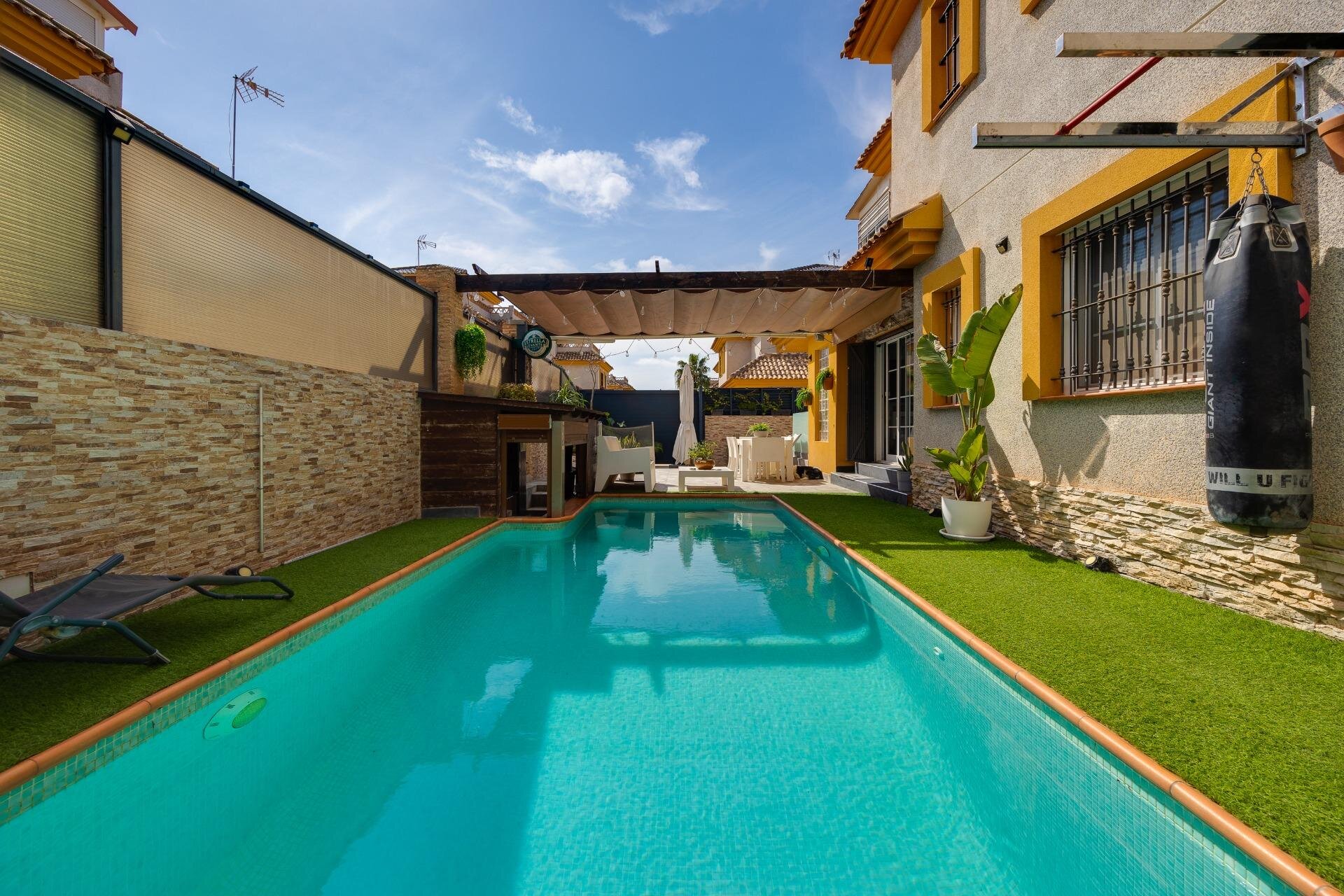 Villa met 3 Slaapkamers in Costa Blanca Sur, Los Montesinos - Image 3